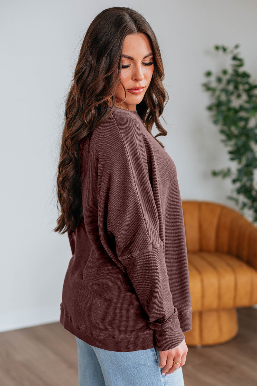 Top en maille gris anthracite à manches longues — coupe ample