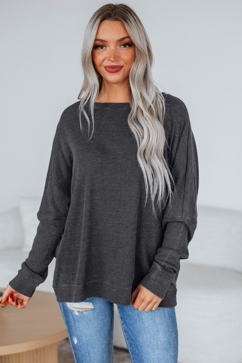 Top en maille gris anthracite à manches longues — coupe ample