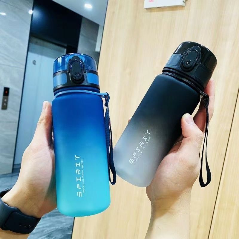 Gourde Sport Grande Capacité – Légère & Résistante