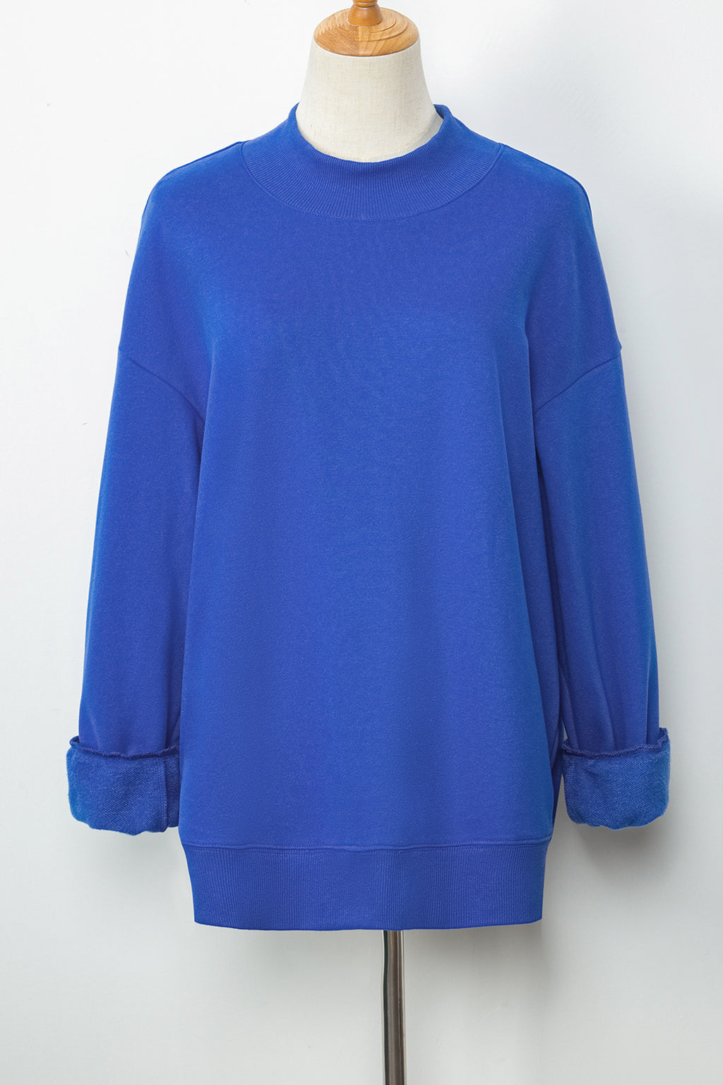 Sweat oversize bleu marine à col montant — style casual chic